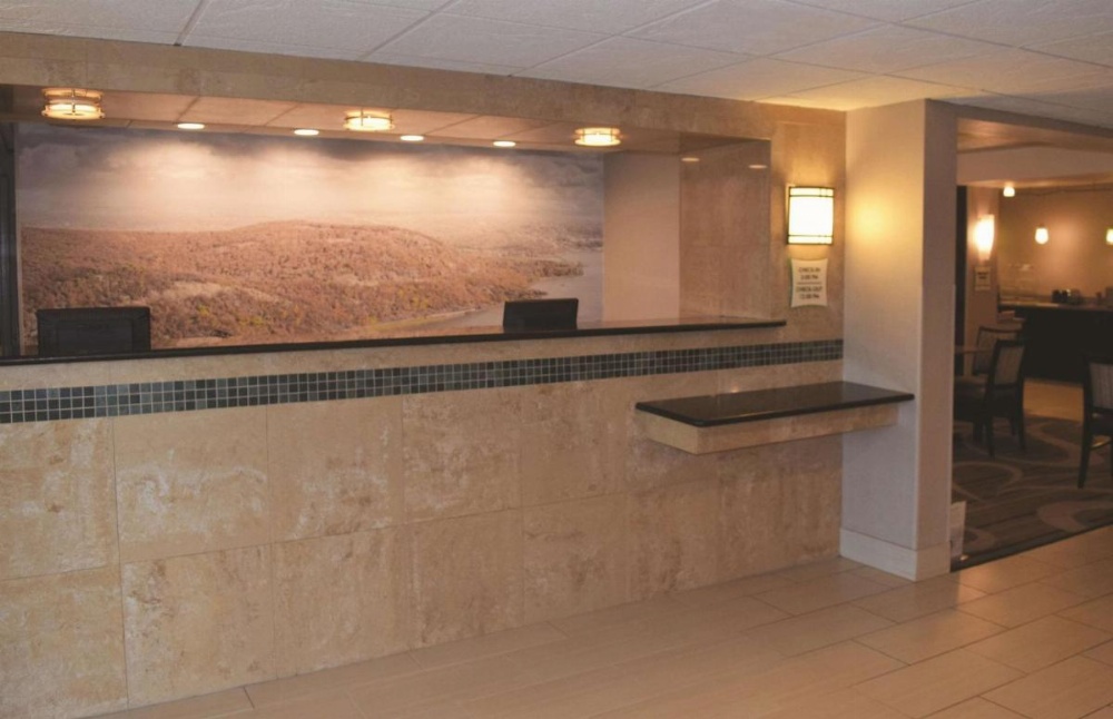 La Quinta Inn & Suites by Wyndham Binghamton - Johnson City Image 41
