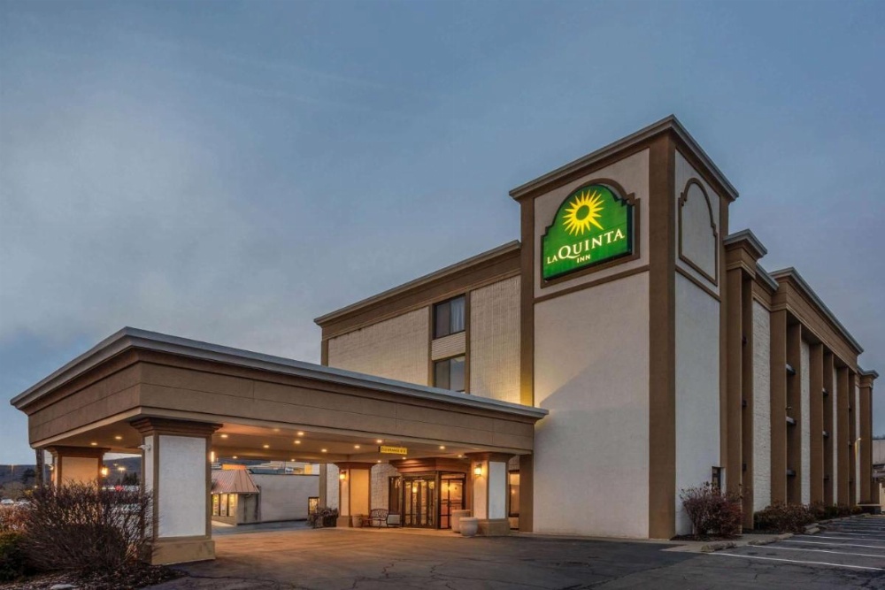 La Quinta Inn & Suites by Wyndham Binghamton - Johnson City Image 42